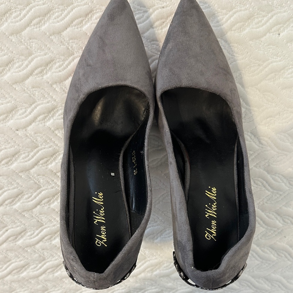 Elegant Gray Heels